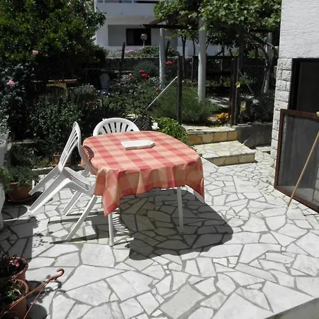 Milan In Apartment Baska (Krk)