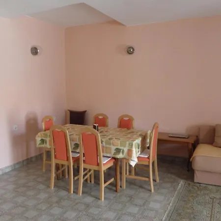 Apartment Milan In *